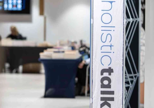 Podróże, idee i geopolityka. Strefa Autorów Holistic Talk 2026