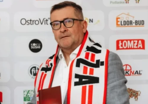 Sasal bez klubu, a w ŁKS-ie miał dobrze