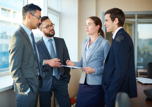 „Angielski komunikatywny” w CV. Ile naprawdę może być wart na rynku pracy?