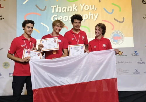 Trzy medale Polaków na Międzynarodowej Olimpiadzie Geograficznej iGeo