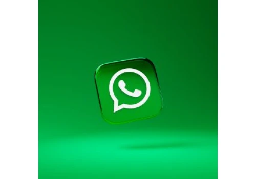 Jeśli masz dość standardowych reakcji WhatsApp na iOS, to wkrótce je zmienisz 🔥