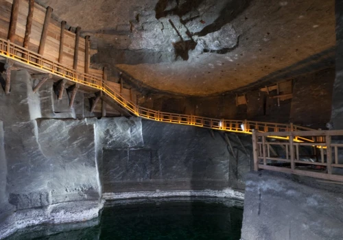 Większość turystów o tym nie wie. W Wieliczce można spać 135 metrów pod ziemią