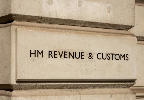 Dostałeś automatyczną karę od HMRC za Self Assessment? Sprawdź, jak ją anulować