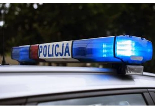 Wypadek w Tarnobrzegu. Na rondzie zderzyły się trzy samochody. Droga całkowicie zablokowana