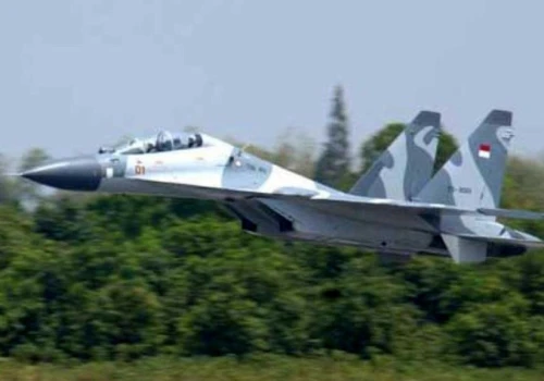 Myśliwiec Su-30 zjechał z pasa startowego. Nie zadziałały hamulce