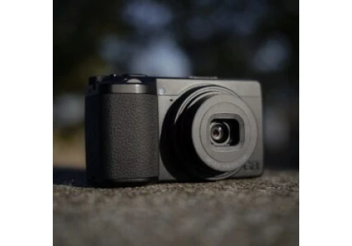 RICOH zapowiada GR IVx z zupełnie nowym obiektywem 40mm
