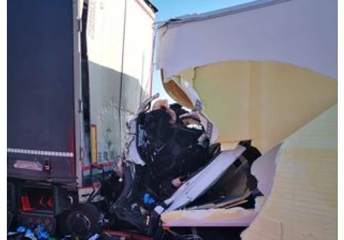 Z kabiny auta niewiele zostało. Tragiczny wypadek na A4