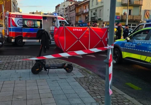 Z ostatniej chwiili. Seniorka potrąciła 15latka na hulajnodze