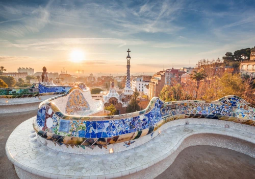 Okołoweekendowy wypad do Barcelony za 750 PLN! 🇪🇸 Przeloty z Krakowa i 2 noce w hotelu 💃✨