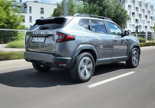 Dacia Duster z LPG jest teraz mocniejsza, ale 100 km nadal przejeżdża za 23 zł