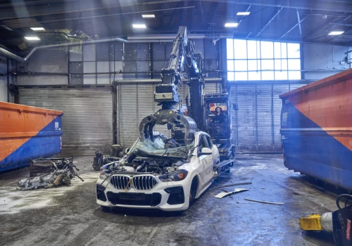BMW zwiększa produkcję z odzysku. Stare materiały w nowych samochodach
