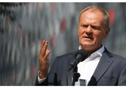 "Nie damy się zastraszyć". Tusk reaguje po atakach w Niemczech