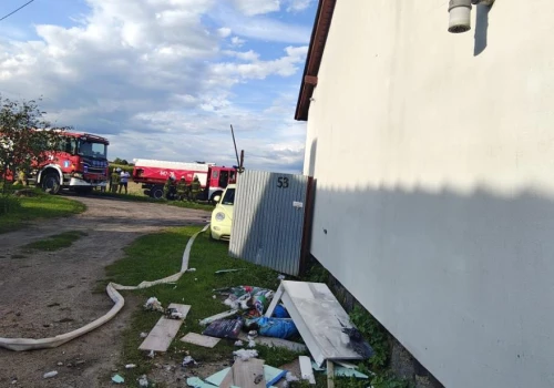 Zadymienie domu jednorodzinnego. Prawdopodobną przyczyną ładowany booster
