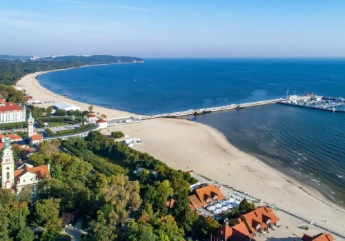 To zejście nad polskim morzem prosiło się o remont. Prace ruszyły