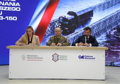 Umowa w sprawie wykonania pierwszego mostu MSC 23-150 „Cis”