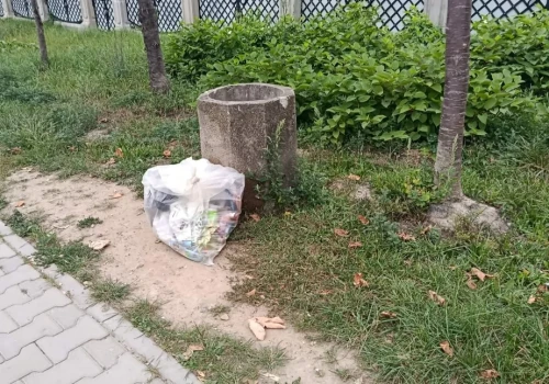 Kosze publiczne to nie przydomowe pojemniki
