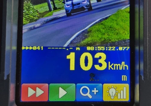 Jechała 103 km/h w obszarze zabudowanym. Straciła prawo jazdy