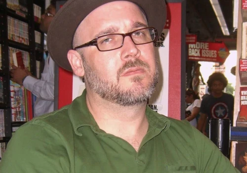 Ed Brubaker pozwany przez byłego asystenta. Poważne zarzuty z planu „Criminal