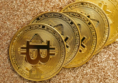 Ukradli 320 milionów dolarów w bitcoinach. Teraz chcą je zwrócić