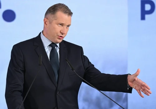 Czarnek o cenach benzyny. 