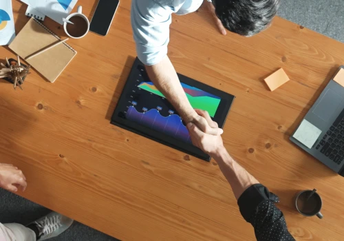 Jensen Huang ogłasza nadejście AGI, krytycy wskazują na interes Nvidii