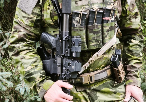 Wyposażenie Direct Action w Multicam Tropic od praktycznej strony