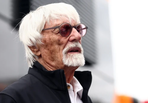 Były prezes F1, Bernie Ecclestone, zatrzymał się na lotnisku w Portugalii z uzbrojeniem strzelby