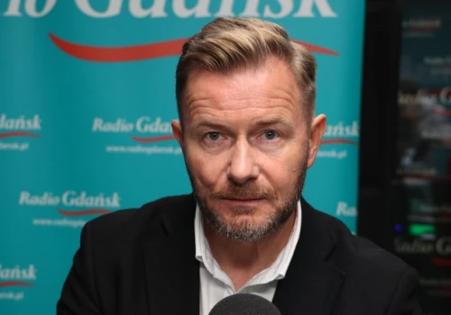 Koleją do każdego miasta powiatowego. Senator zapowiada inwestycje na Pomorzu