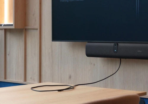 Jeden przewód wystarczy - Jabra PanaCast U30