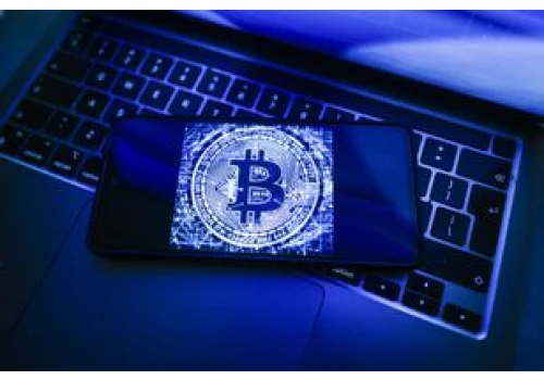 Wielka kradzież kryptowalut. Haker przejął 340 mln dol. Część już oddał