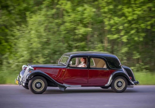 Częstochowa kupiła limuzynę Citroëna i nie zapłaciła. Dług obcięto o połowę
