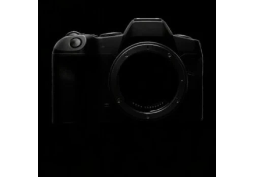 Wycieka pełna specyfikacja Canona EOS R8 Mark II. A co z wyglądem?