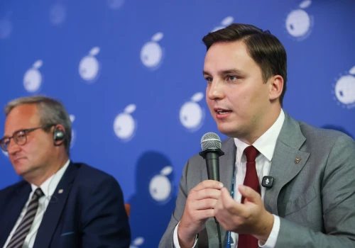 Z Wrocławia do Pragi w zaledwie dwie godziny? Przyszłość kolei tematem szczytu w Karpaczu