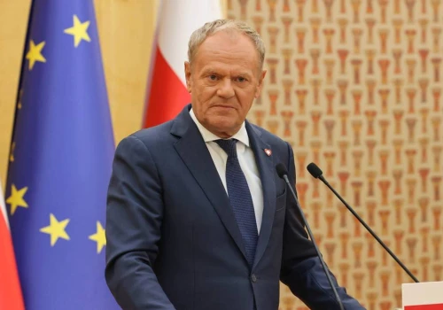 Premier o wykolejeniu pociągu na Mazowszu. 
