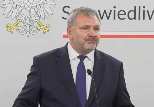 Żurek się gotuje, aż kipi od śledztw prokuratury. 