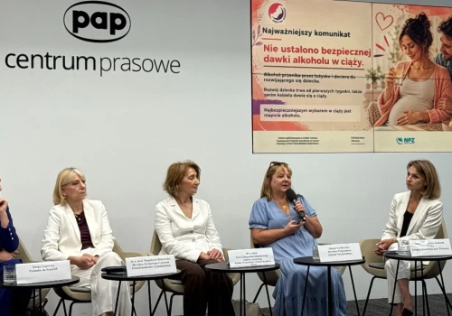 FASD: „Nie ma bezpiecznej dawki alkoholu”. 50 proc. kobiet piło w ciąży, choć wszystkie deklarowały abstynencję