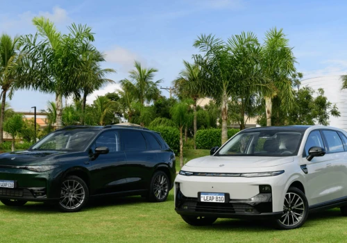 Co drugi duży elektryczny SUV sprzedany w tym kraju w sierpniu to Leapmotor C10. Stellantis ma nowego lidera