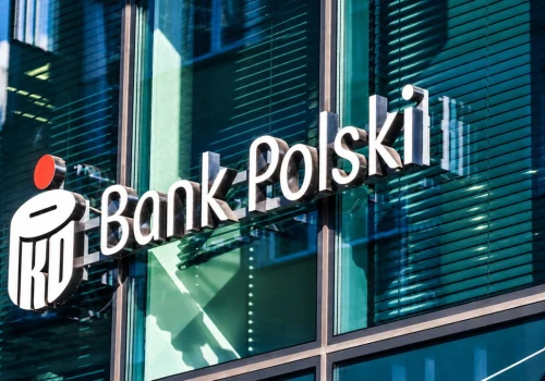 120 tysięcy reklamacji zalało banki. Zaczęły oddawać pieniądze bez sądu