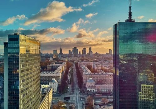 Warszawa straci ikonę? Intraco nie zostanie zabytkiem, rozbiórka wieżowca coraz bliżej