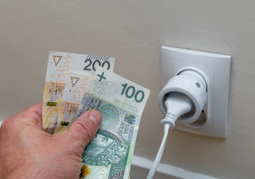 Coś niepokojącego dzieje się z cenami prądu. 