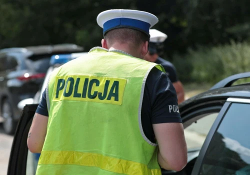 Zdał egzamin, nie odebrał prawa jazdy. Dostał wyrok za jazdę bez uprawnień