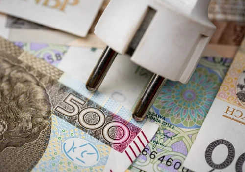17,5 mld zł zaszytych w rachunkach za prąd. URE podliczył koszty osierocone