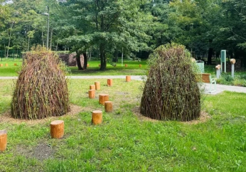 Nietypowy park wyrósł przy al. Kasprowicza. Tak się prezentuje niedługo przed otwarciem