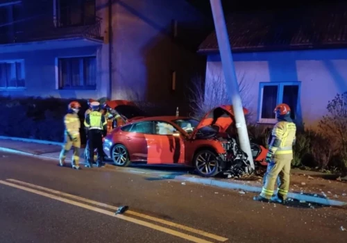 Wiosną ubiegłego roku pijana 40-latka uderzyła w słup przy ulicy Obrońców Poczty Gdańskiej. Znamy wyrok sądu