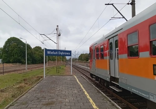 Wieluń świętuje stulecie kolei. Mieszkańcy wskazują jednak na problemy stacji