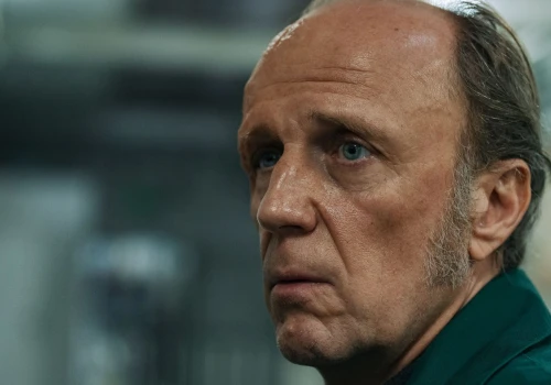 Pionek (2026) - recenzja serialu . Wybitny kryminał? Nie, ale dwie postacie kradną serial