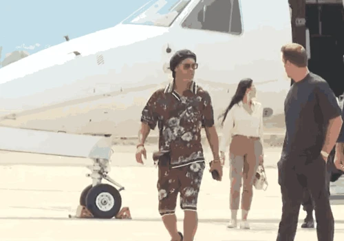 Ronaldinho i Roberto Carlos nie polecą do Moskwy. Chodzi o pożegnanie Vagnera Love