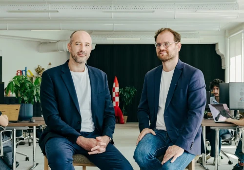 OTB stawia miliony na AI do tropienia prania pieniędzy. Startup pomoże tam, gdzie ChatGPT jest bezradny