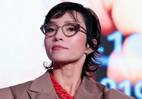 Barbara Mróz-Gorgoń na urlopie zdrowotnym. W tle raport za 180 tys. zł