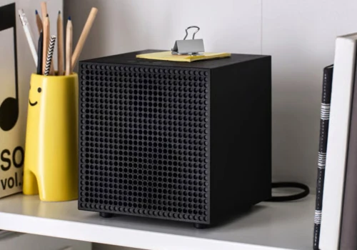 Ten głośnik wygląda jak miniaturowy komputer, a kosztuje zaledwie 199 zł. Nowość w polskich sklepach IKEA